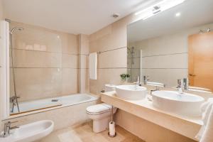 La Resina Sea View Brand New