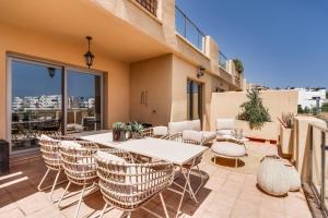 La Resina Sea View Brand New