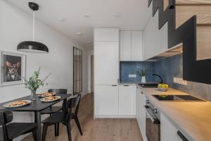 Loft 59 with Free Parking