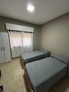 EZEIZA 10 minutes the air port,quinta tauro, barrio privado la celia