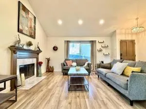 Jies Choice- Big single Family home 4B3B Getaway - مونروفيا