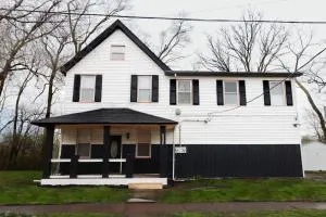 Hot Tremont House - ليكوود