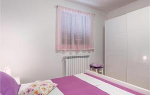 2 Bedroom Gorgeous Apartment In Kostrena 