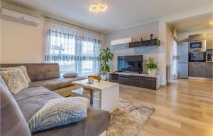 Stunning Home In Skatari With Wifi