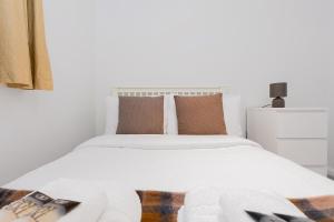 2BR with parking, Mill Hill, NW London, 10min Tube