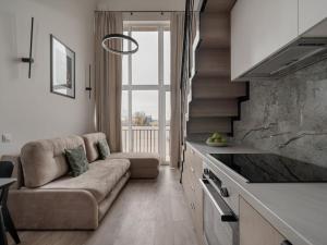 Brand New 58 Loft with Free Parking