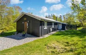 Three-Bedroom Holiday Home In Thyholm - Thyholm