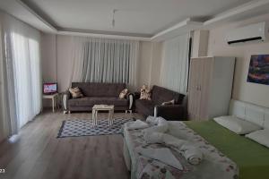 Bahçe Katı Stüdyo Daire 1 Deniz Manzaralı