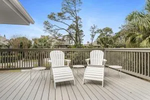 Classic 2nd Row Beach Home - Pet Friendly - 2 Brown Pelican Rd - Daufuskie Landing