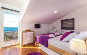 2 Bedroom Lovely Apartment In Kostrena