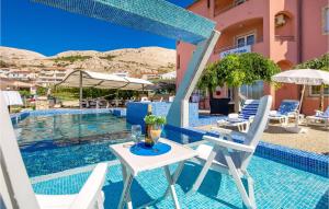 Beautiful Home In Metajna With Wifi