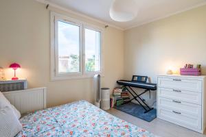 20mins à Paris, Rueil-Malmaison à côté de la gare