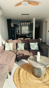 Elegant apartment in Trou-aux-Biches, 65 m², sea view