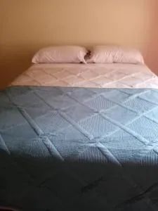 Hampton Lodge - Adelphi