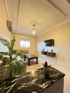 Cozy Apartment Near Airport - Hbl Hmid