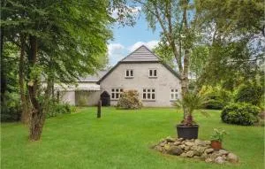 3 Bedroom Gorgeous Home In Lem St - Karsbæk