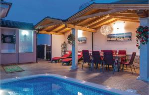 Cozy Home In Betiga With Wifi 