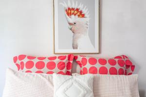 Orton Blue- Beachside getaway for 4, Pets welcome, Aircon, Park and walk to everything!