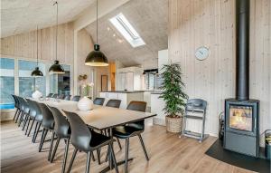 Cozy Home In Nørre Nebel With Sauna