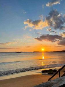 Casa Meaipe! Casa arejada e confortável com jardim