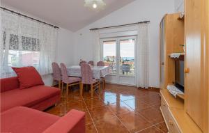 Amazing Apartment In Betiga With Wifi 