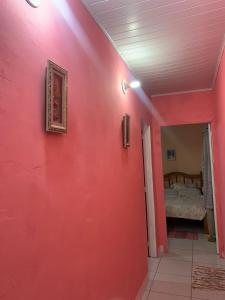 Casa confortável a 5 minutos da Praia do Forte a pé