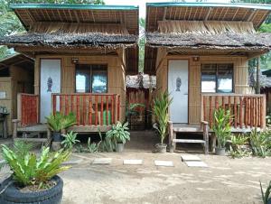 Kubo Inn & Beach Camp