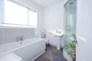 Hope Deluxe King Bedroom Manchester