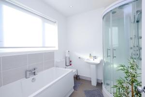 Hope Deluxe King Bedroom Manchester