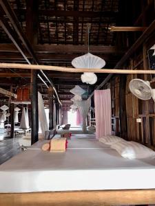 ST 63 Home Stay & Tour Kampong Khleang