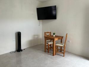 Estudio 2 personas amueblado AC