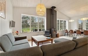 Awesome Home In Højslev With Sauna