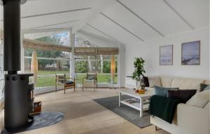 Cozy Home In Hornbæk With Kitchen