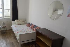 B&B / Chambres d'hotes Grande chambre avec 4 lits pour 4 a 5 personnes : photos des chambres