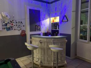 B&B / Chambres d'hotes Grande chambre avec 4 lits pour 4 a 5 personnes : photos des chambres