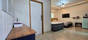 Wind Jeju Cafe & Pension