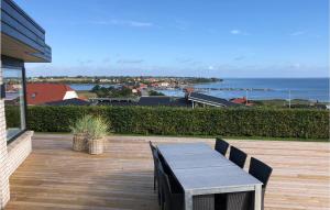 3 Bedroom Beautiful Home In Hejls