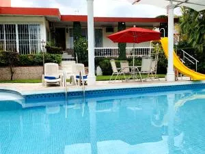 Casa MONTEALEGRE - Ayala