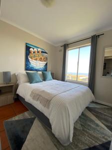 The Hermanus holiday self catering beach club