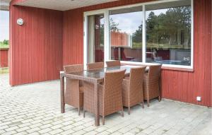 Three-Bedroom Holiday Home In Romo