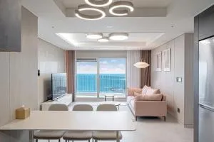 Le Collective Busan Gijang - Pangŏjin