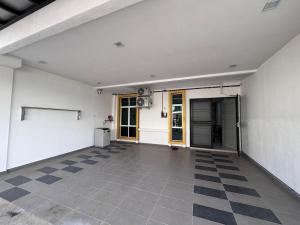 Meera Homestay