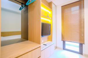 Nice and Comfortable Studio Vasaka Solterra Apartment By Travelio