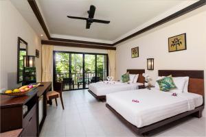 Nang Thong Bay Resort