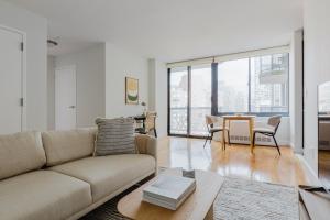 Blueground Midtown West 1bd apartment NYC-1624