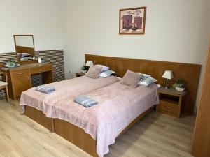 Brookforest Apartman