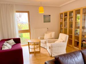 Chalet Attersee - ganzes Ferienhaus, Seeblick, Kamin, Sauna