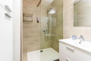 Appartements L-appart Gaming du 36 - Clim,Jardin&Barbecue : photos des chambres