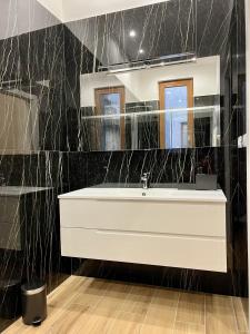 Genuardi’s apartment