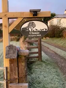 Jacquie's B&B -Dumfries-Room with a view - Terreglestown